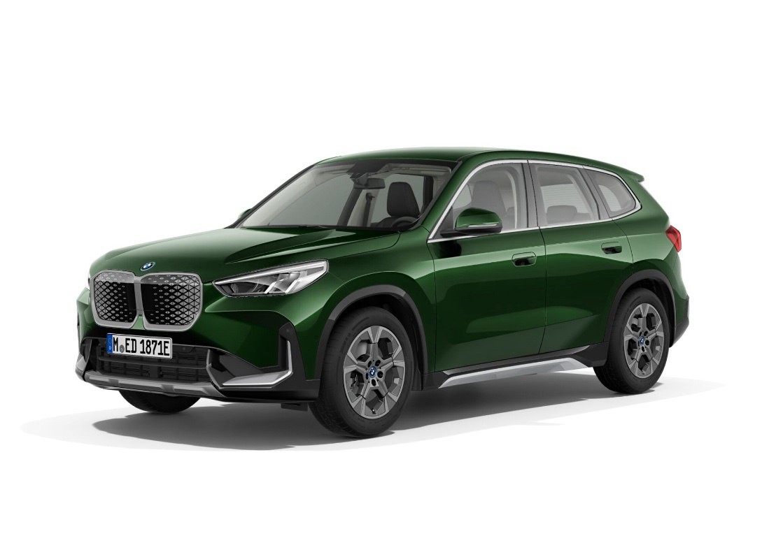 BMW iX1 xDrive30